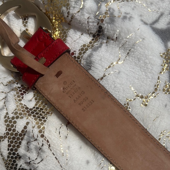Gucci Red Gold Buckle Belt